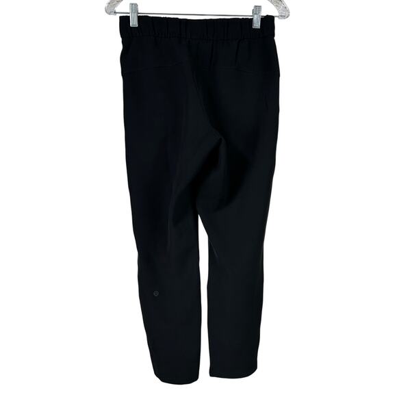 Lululemon On The Fly Black Pant Woven 27" Women's Size 4 Excellent Condition - Picture 4 of 9